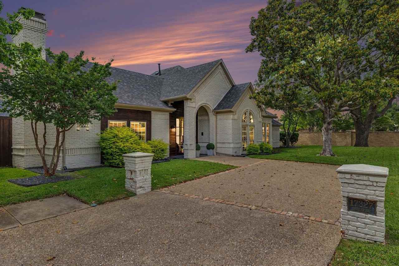 17327 Davenport Rd - Photo 4 of 39