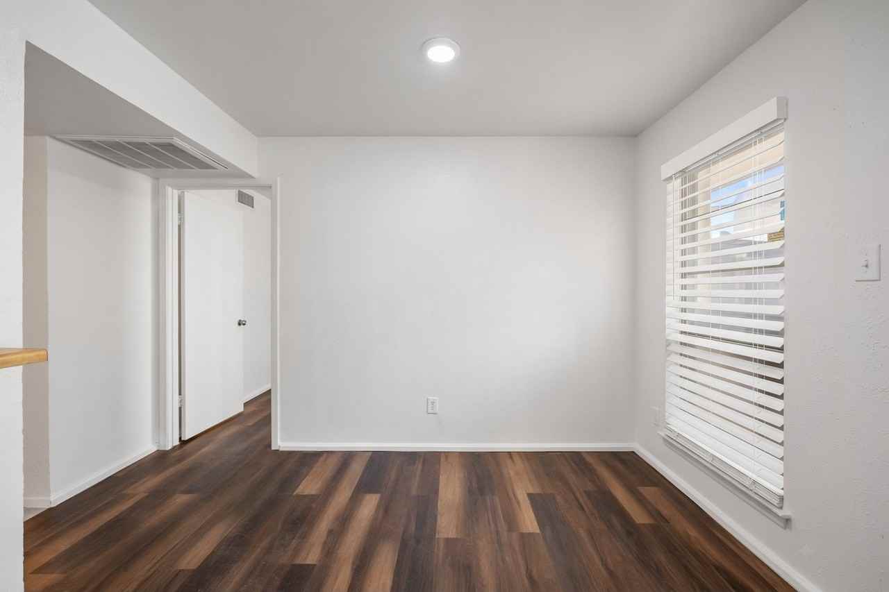 919 S Weatherred Dr #123 - Photo 4 of 19