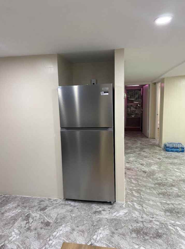 51 Turner St - Photo 4 of 6