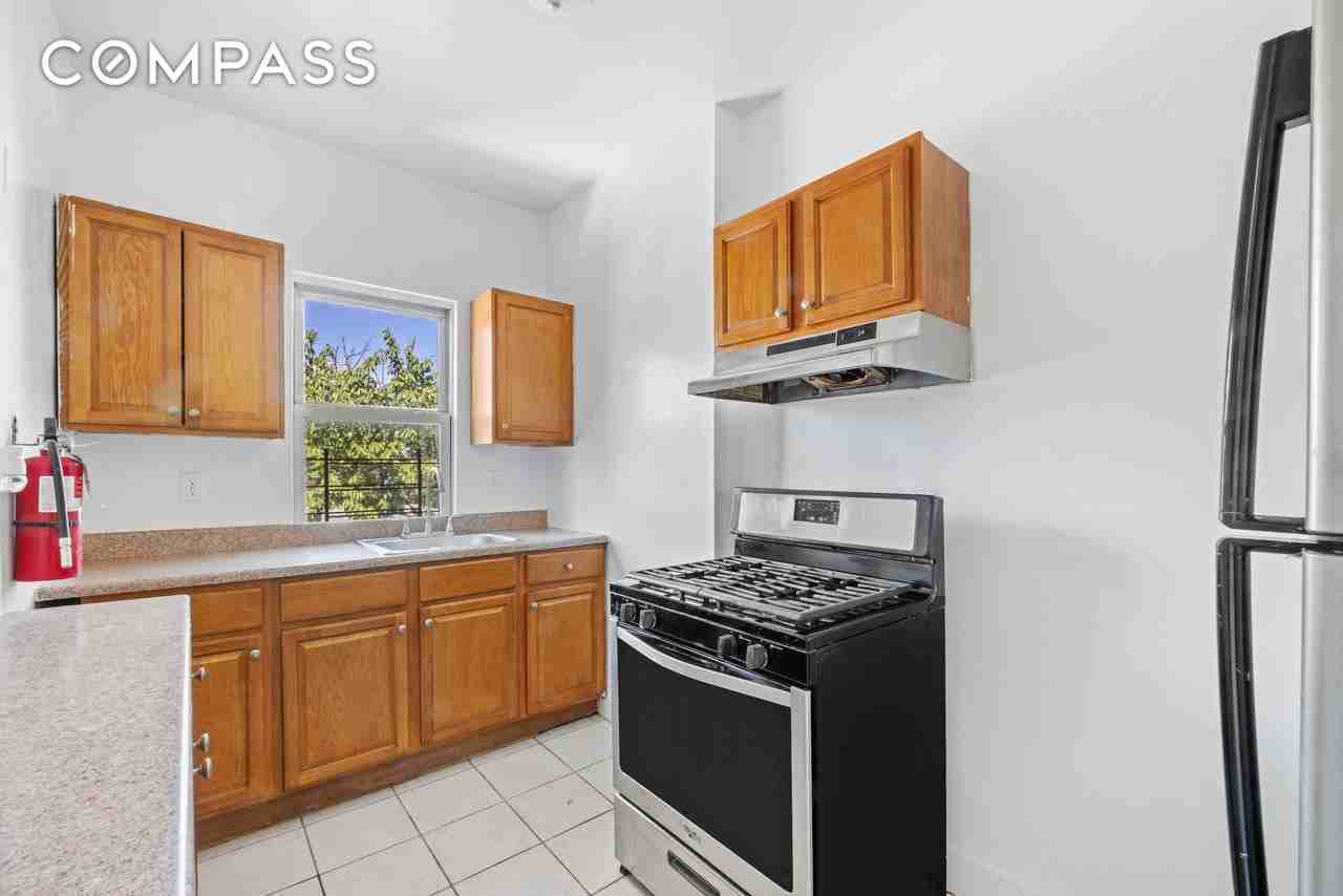 3817 Avenue I #2 - Photo 4 of 7