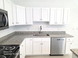 featured image of 939 19th St #945