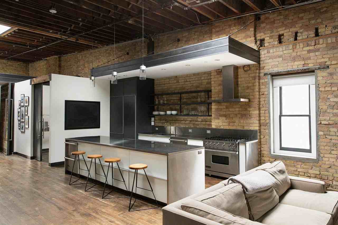 211 Washington Ave N - Photo 4 of 41