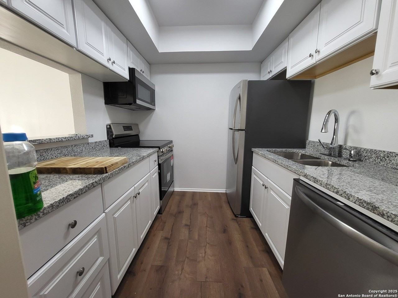 8401 N New Braunfels Ave #350