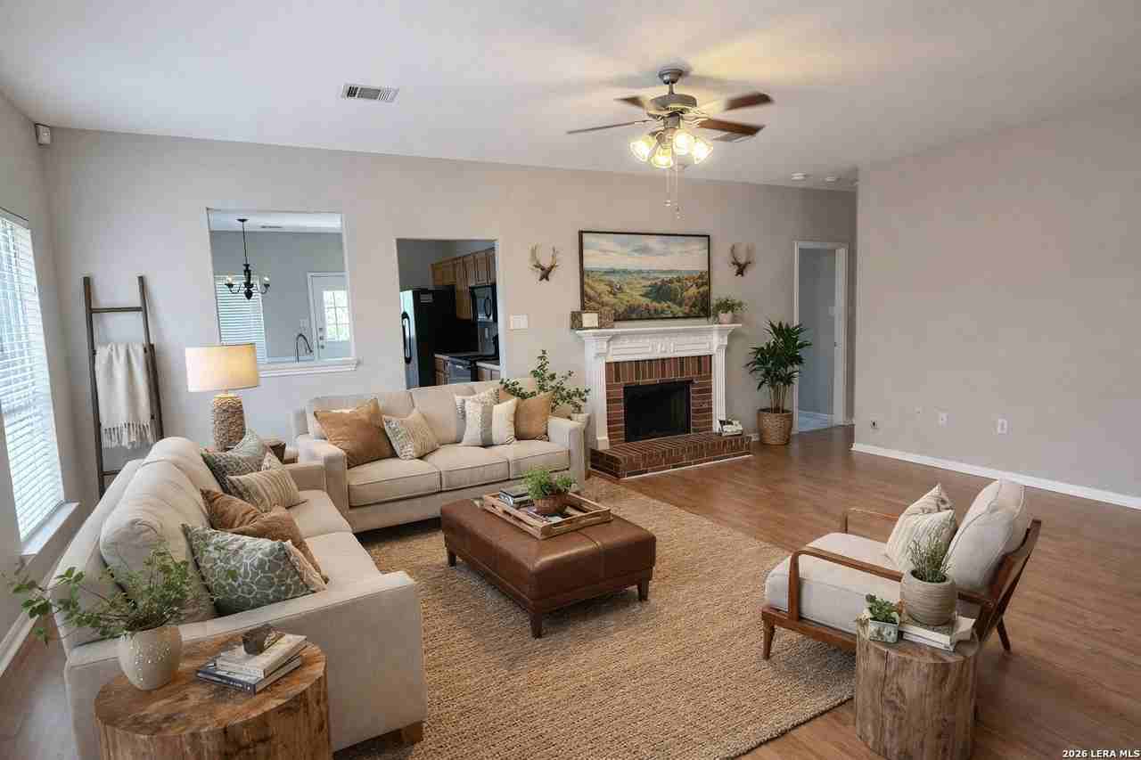 24726 Crescent Run - Photo 2 of 22