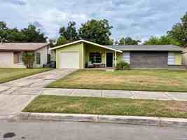 featured image of 4831 Seabreeze Dr