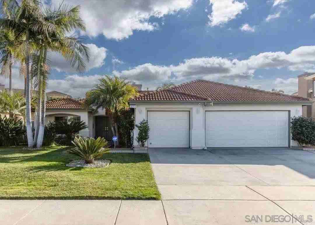 1639 Shire Ave - Photo 3 of 41