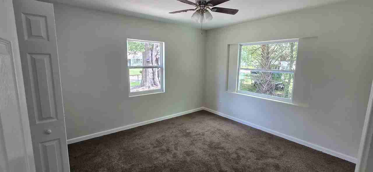 1090 Ontario St #1 - Photo 5 of 8