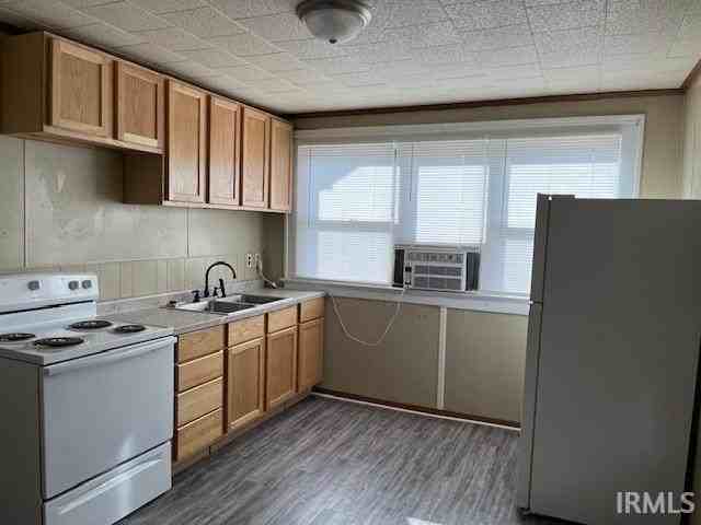 528 N Main St #C - Photo 2 of 6