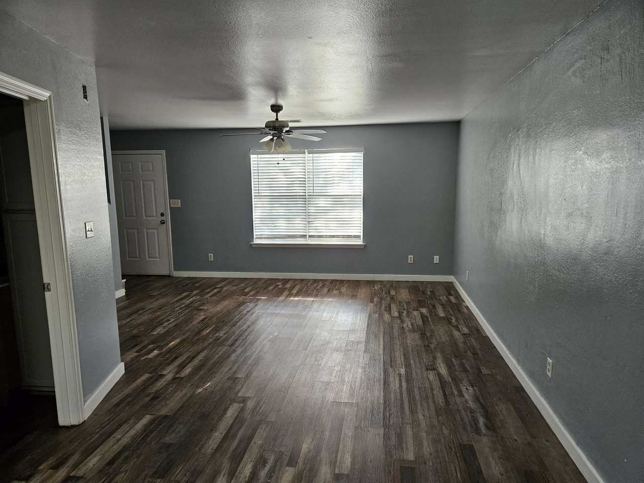 1332 Ocala Rd #C - Photo 4 of 17
