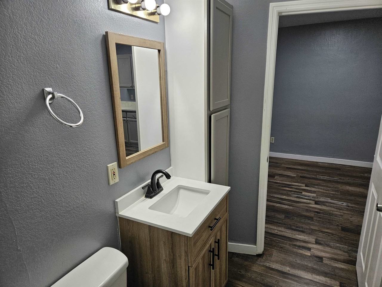 1332 Ocala Rd #C - Photo 7 of 17