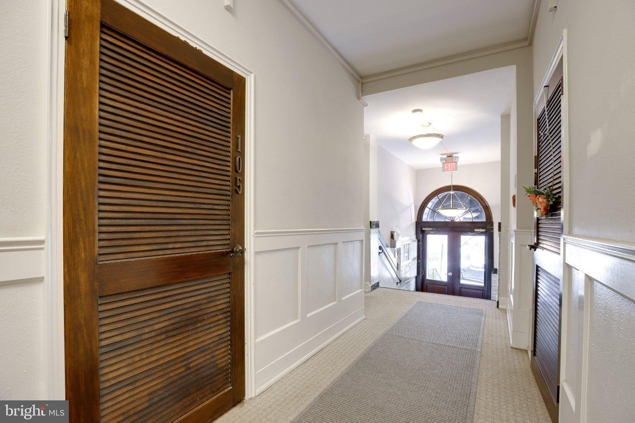2655 41st St Nw #105 - Photo 3 of 16