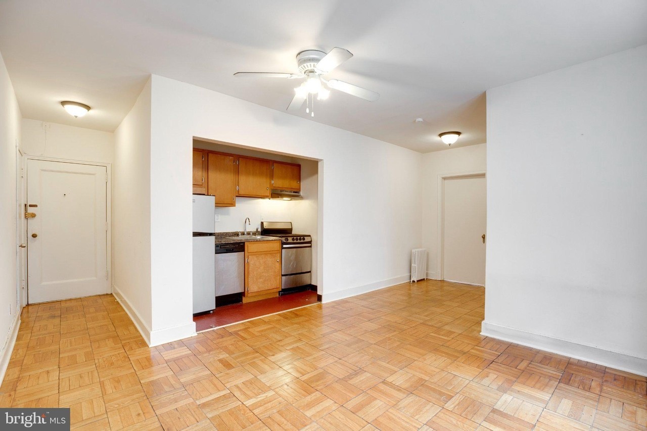 2655 41st St Nw #105 - Photo 5 of 16