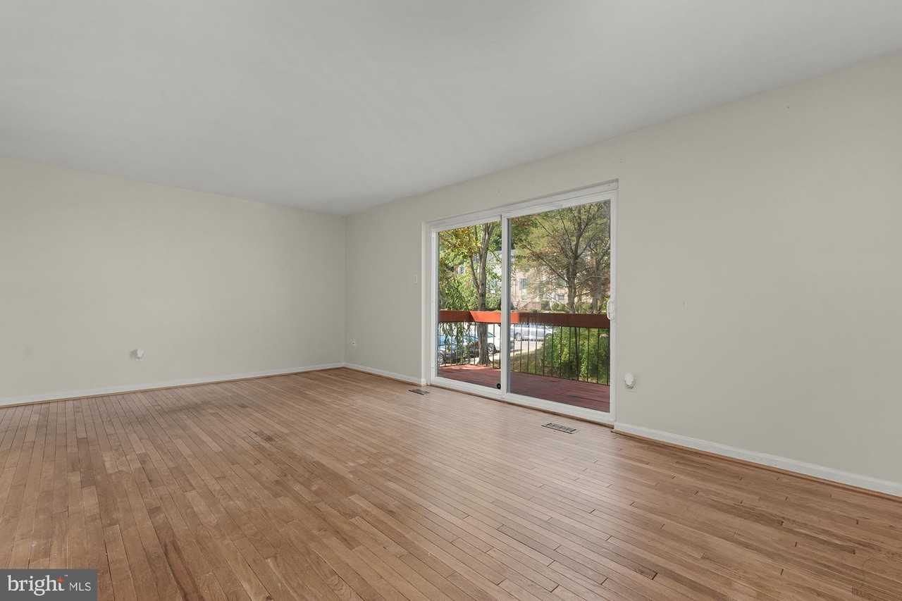 10738 Bridlerein Ter - Photo 5 of 35