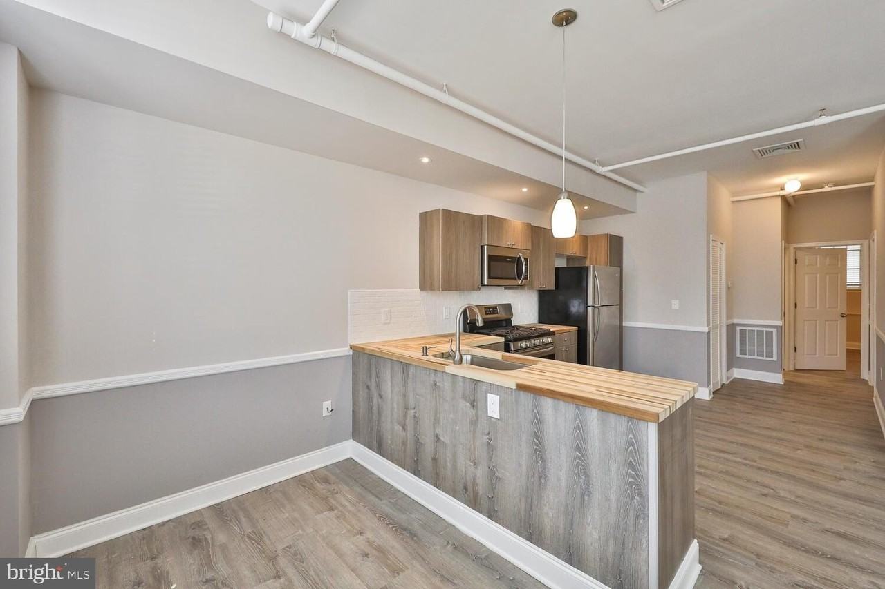 127 Washington Ave #1 - Photo 2 of 19