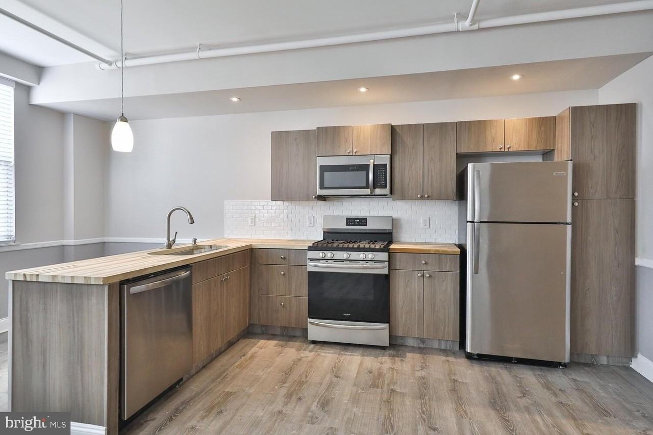127 Washington Ave #1 - Photo 7 of 19