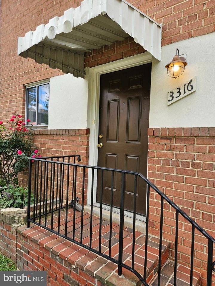 3316 13th St N #2ndFL - Photo 2 of 14
