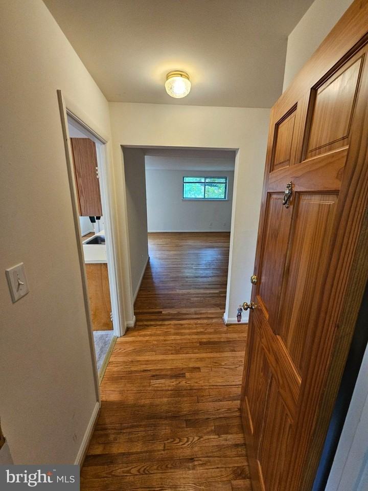 3316 13th St N #2ndFL - Photo 4 of 14