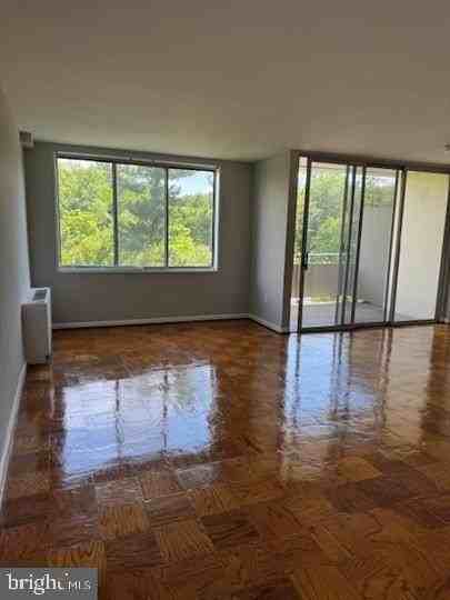 6641 E Wakefield Dr #310 - Photo 7 of 19