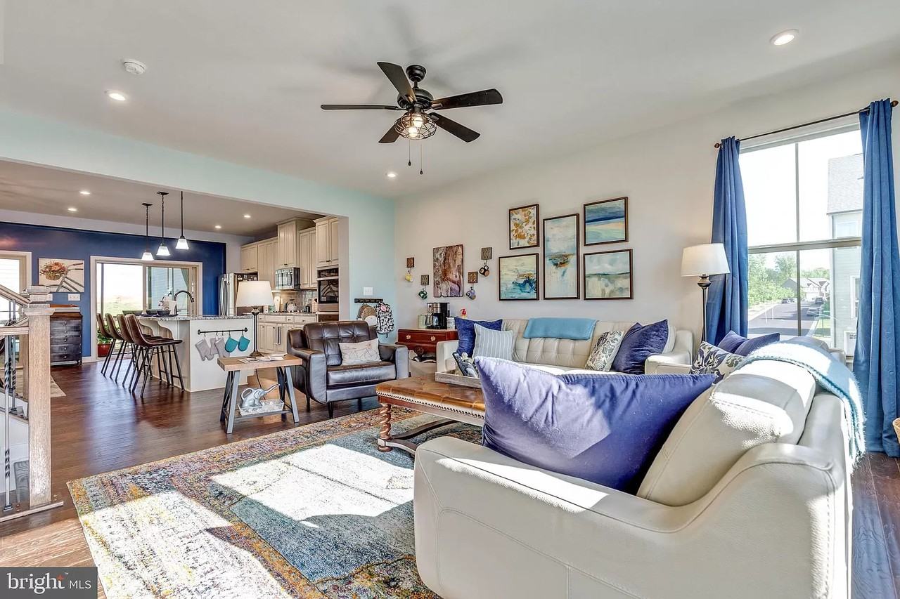 18027 Red Mulberry Rd - Photo 4 of 11