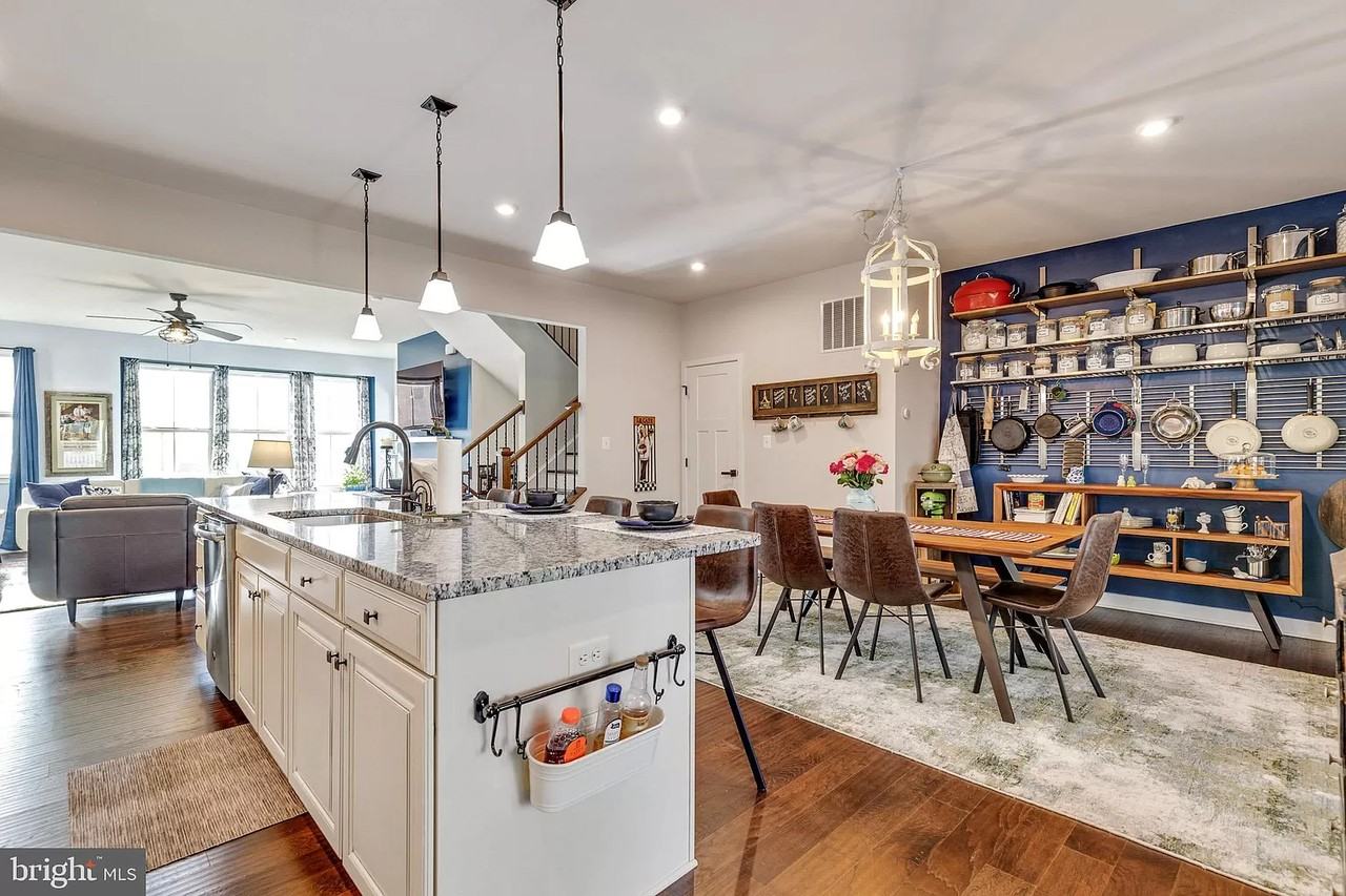 18027 Red Mulberry Rd - Photo 6 of 11