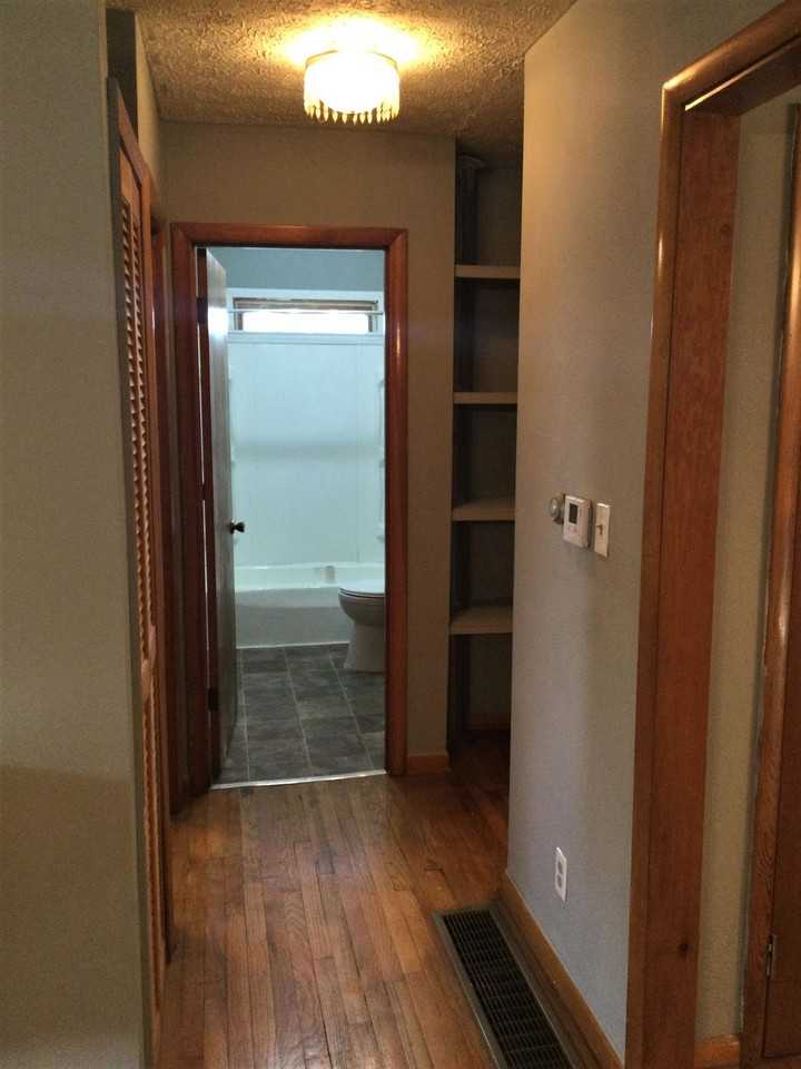 630 N 1st St - Photo 2 of 15