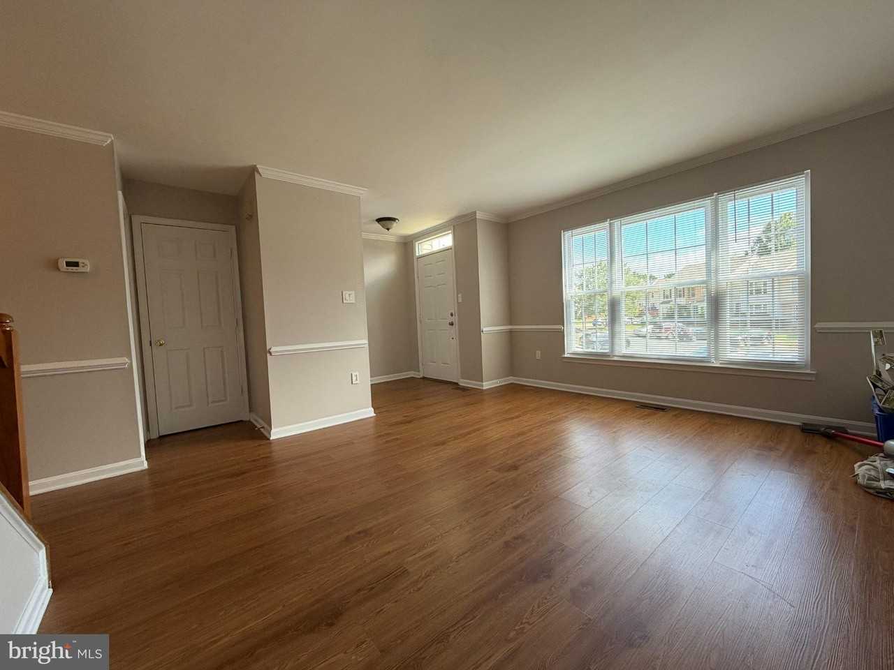 12888 Hunterbrook Dr - Photo 3 of 30
