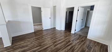 featured image of 128 E 10th Ave #128B