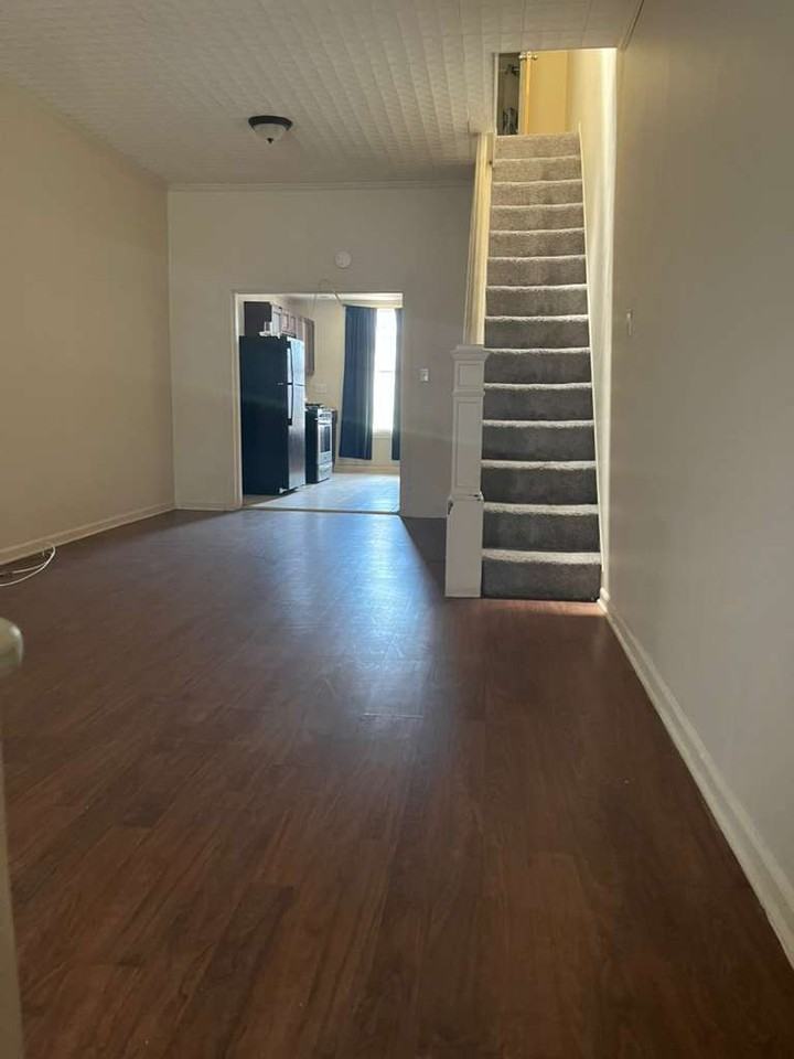 504 N Belnord Ave - Photo 2 of 8