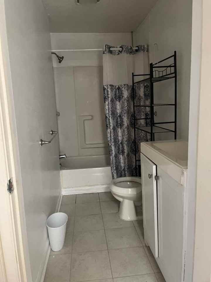 504 N Belnord Ave - Photo 3 of 8
