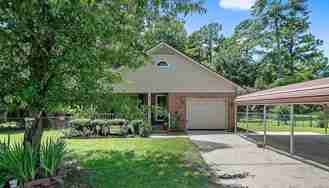 496 Lindsay Rd - Photo 1 of 1