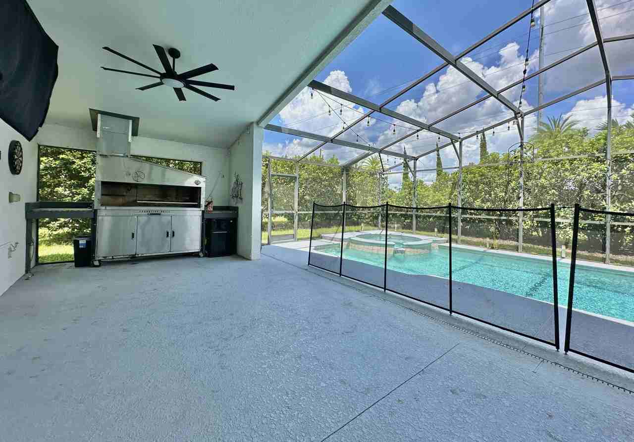 834 Old Bridge Cir - Photo 3 of 23