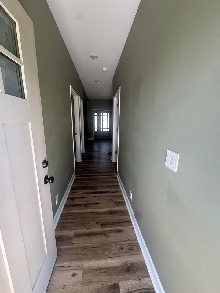 137 N Fairgrounds St - Photo 5 of 12