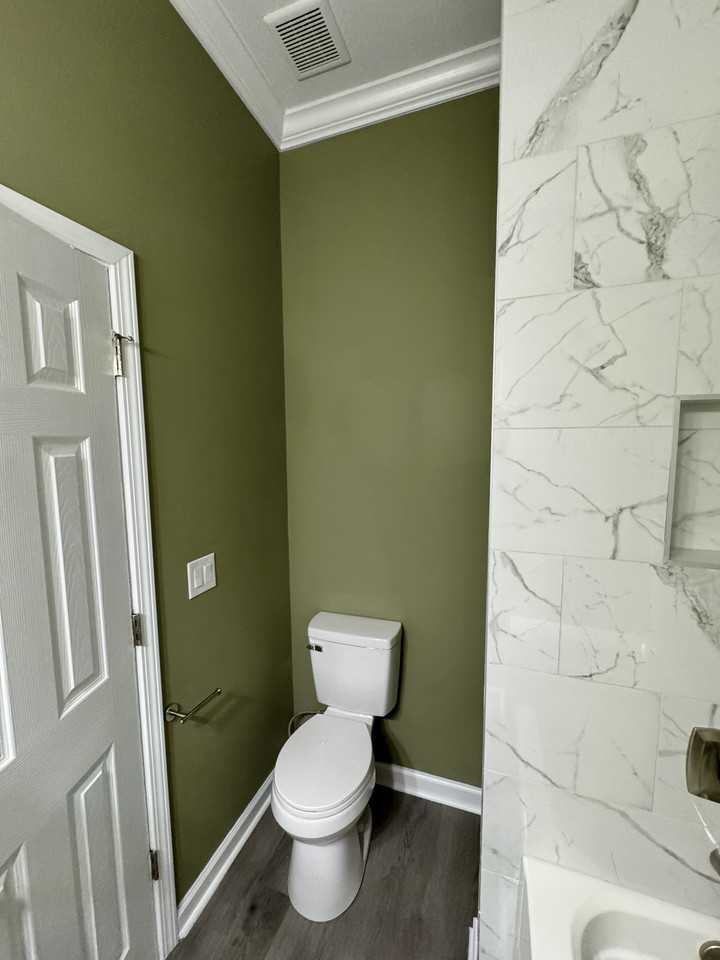 296 W Deaderick St - Photo 4 of 16