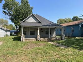 featured image of 1606 N Elm St