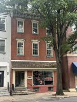 featured image of 146 N 5th St #3R