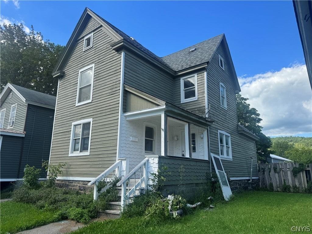 84 W North St - Photo 2 of 13