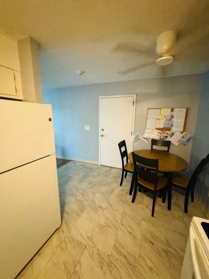 15 Chapel Hill Dr - Photo 4 of 14