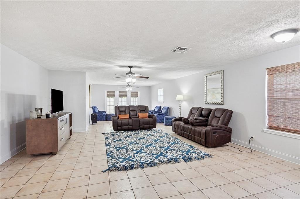 106 Beta St - Photo 2 of 15