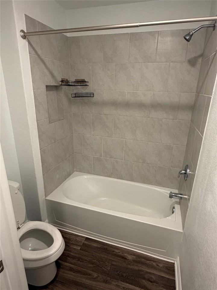 18401 Quiet Range Dr - Photo 4 of 20