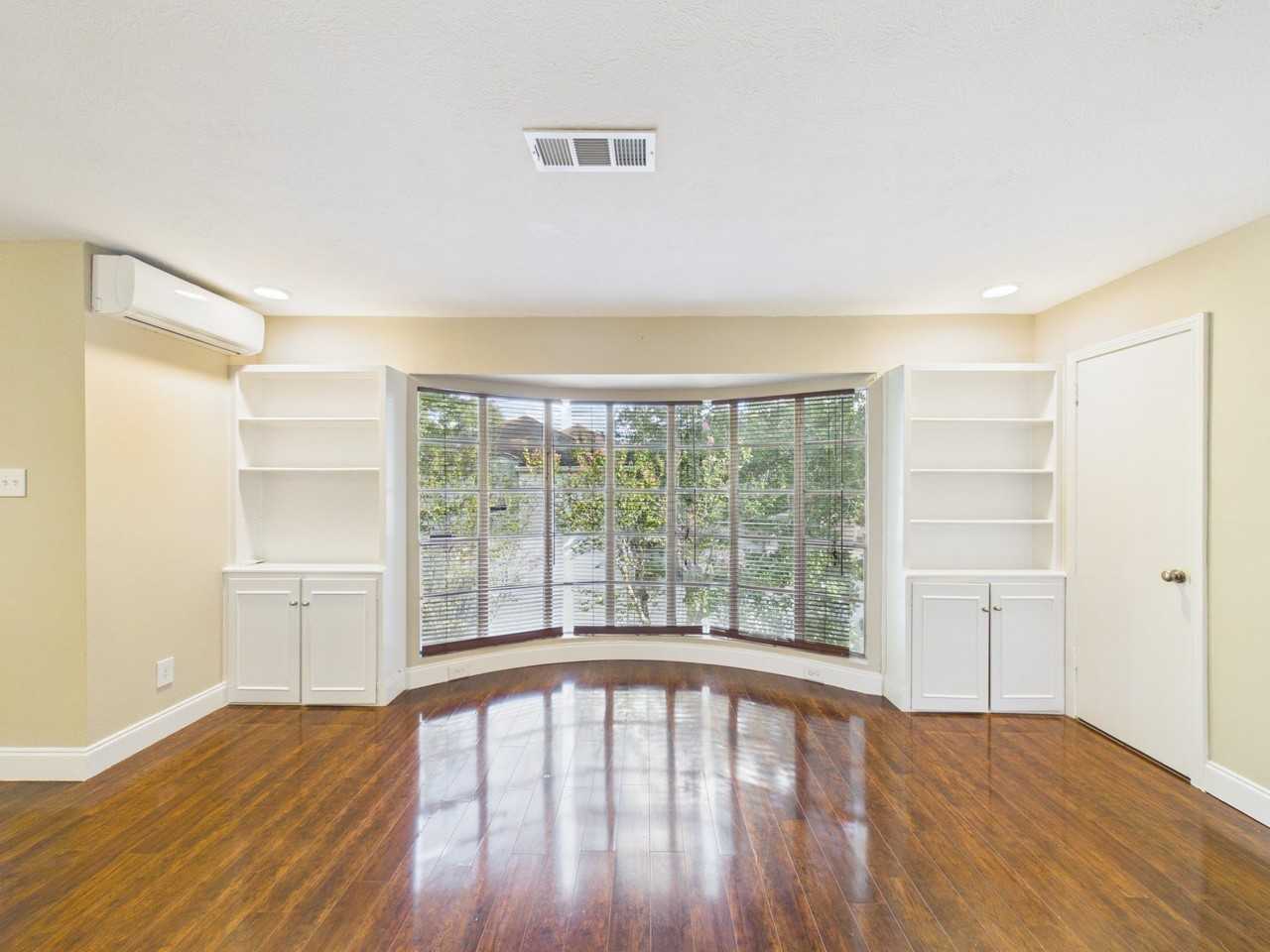 2595 Marilee Ln Apt 1 - Photo 4 of 28