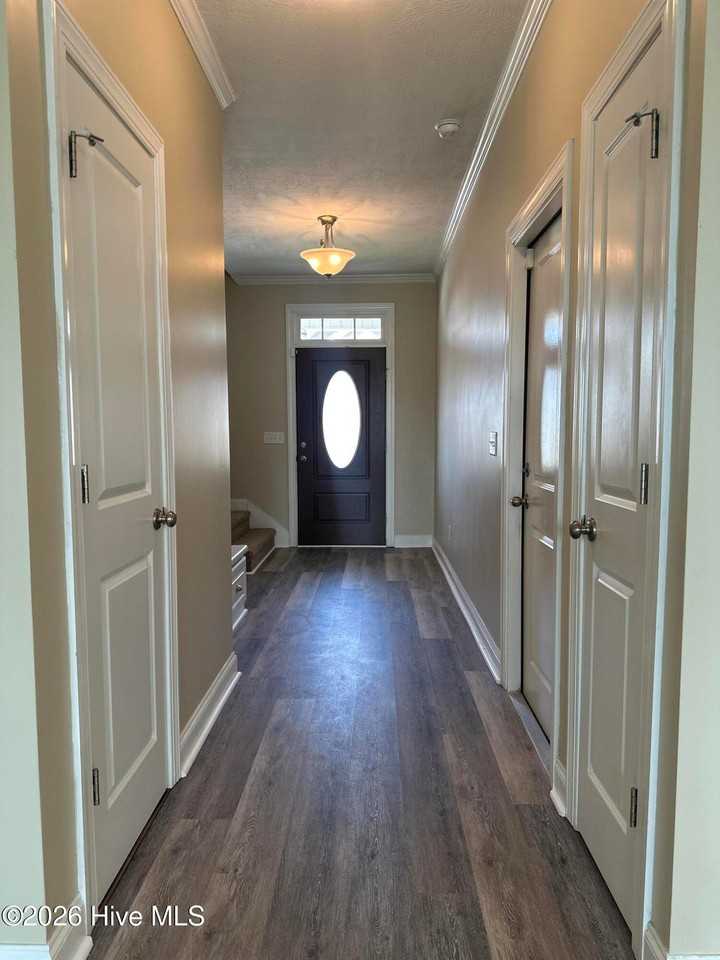 484 Brantley Cove Cir #1 - Photo 3 of 21