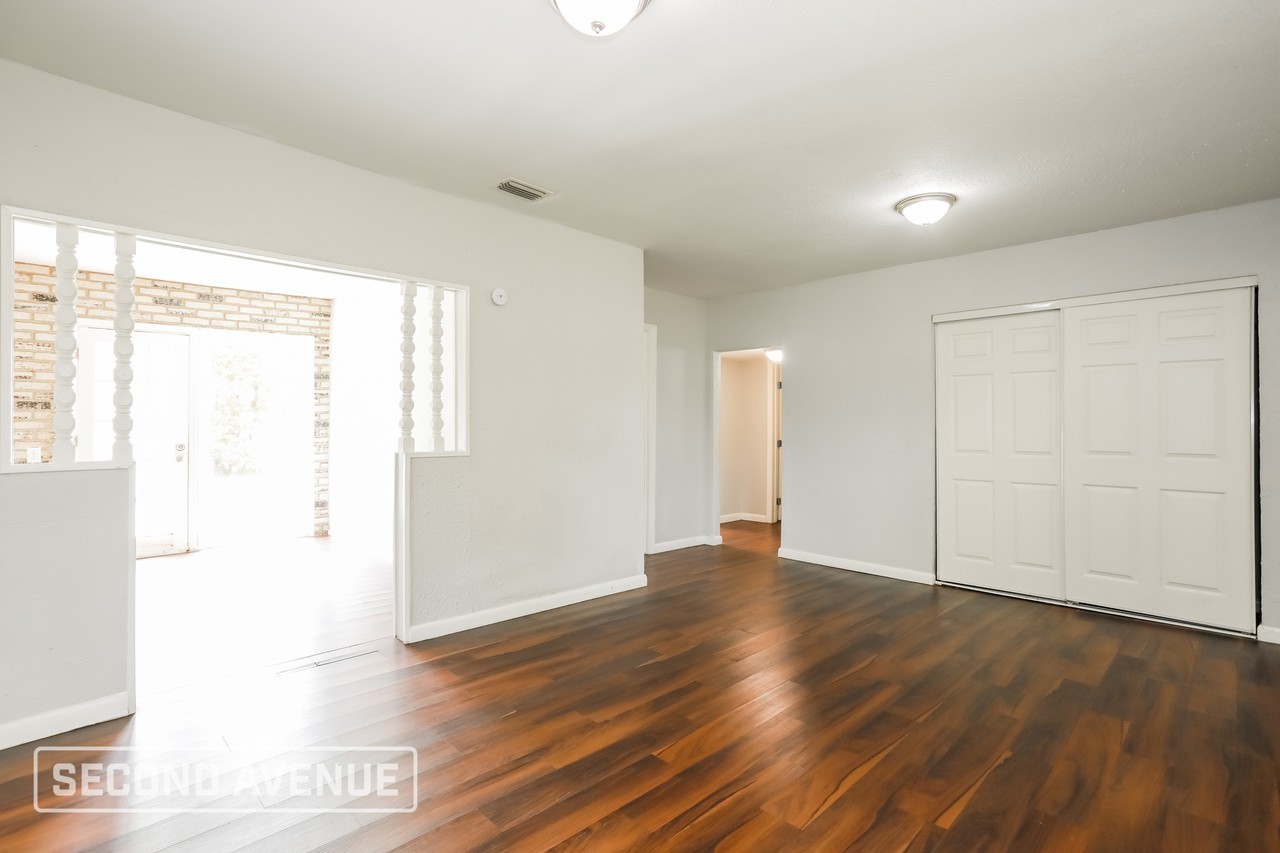 1838 Belvedere St - Photo 2 of 20