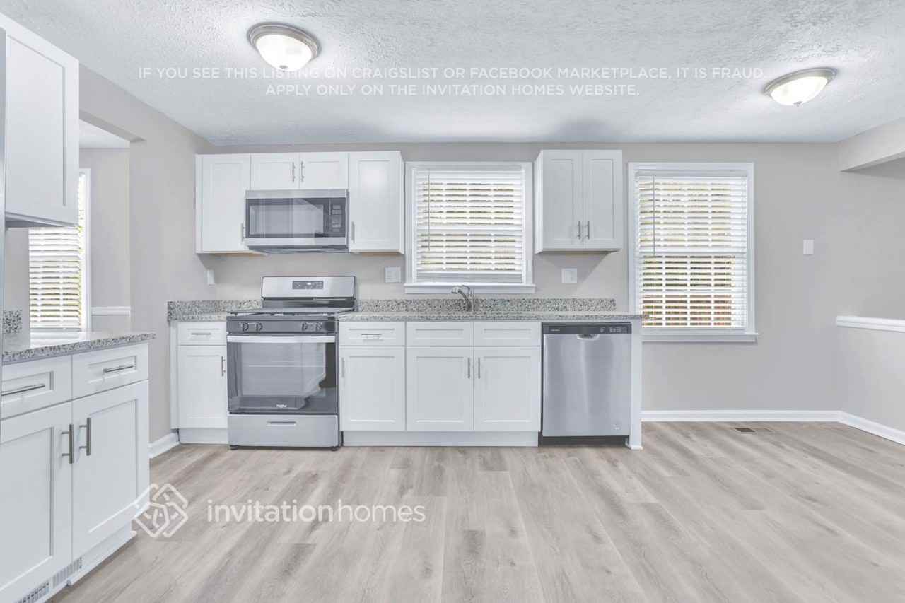 3301 Bramblevine Cir - Photo 6 of 30
