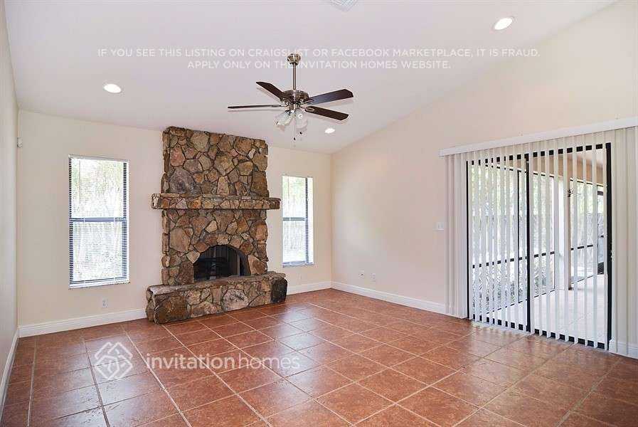 948 Sw Abingdon Ave - Photo 5 of 20