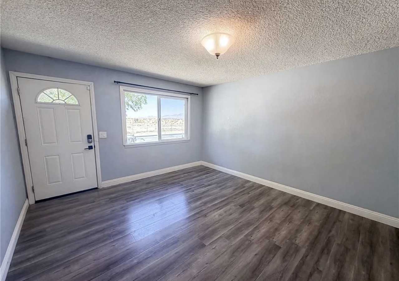 15929 La Verida Drive - Photo 5 of 9