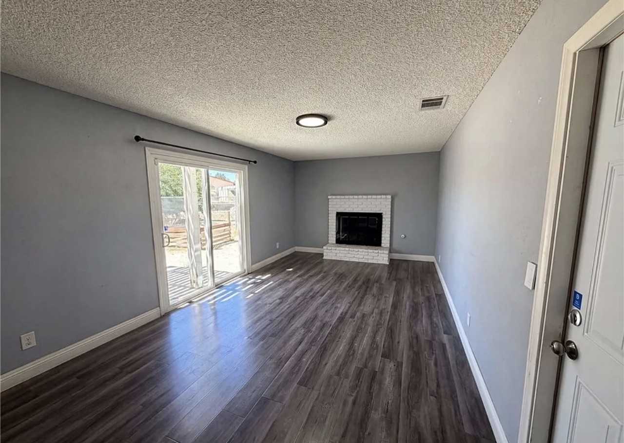 15929 La Verida Drive - Photo 2 of 9