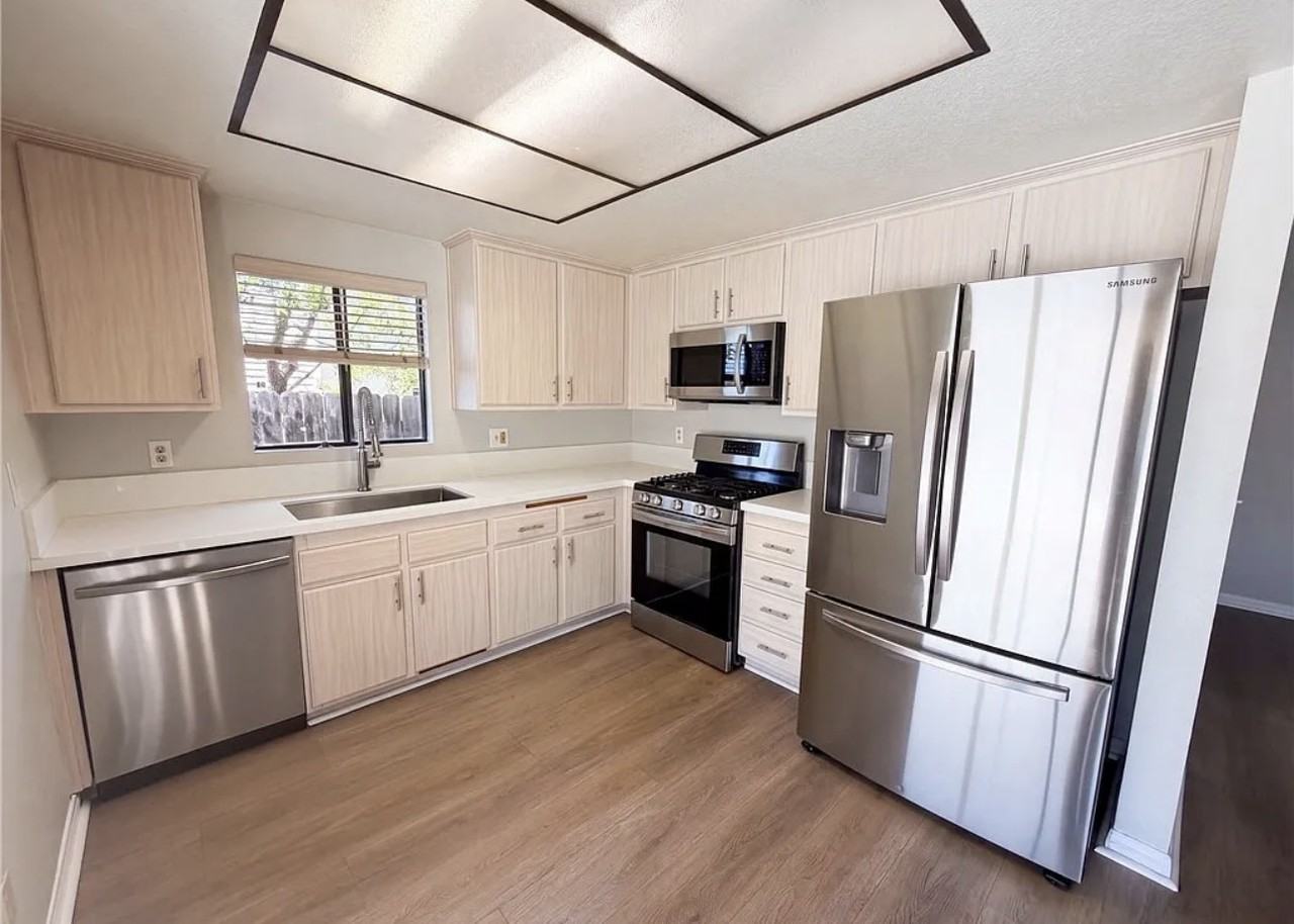 25431 Pistache Court - Photo 5 of 8