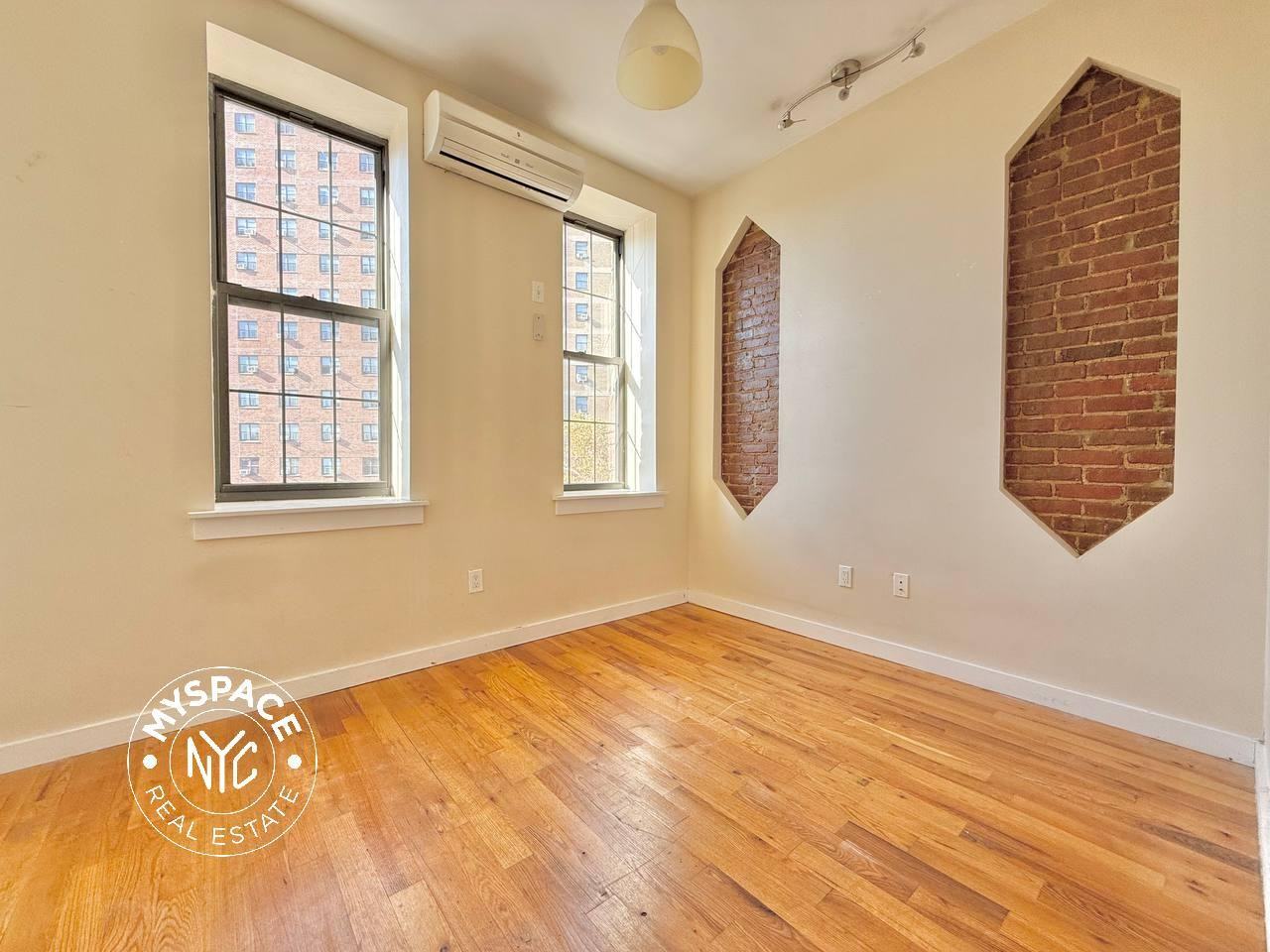 123 Lewis Ave #4 - Photo 3 of 8