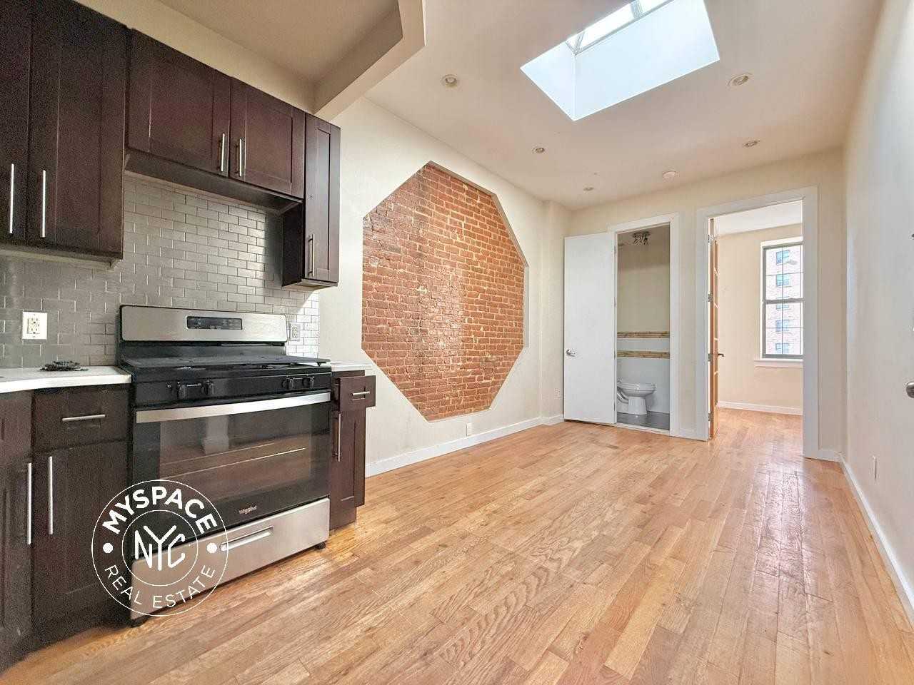 123 Lewis Ave #4 - Photo 7 of 8