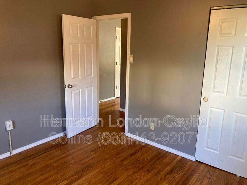 2465 Hawthorne Manor Dr - Photo 6 of 15